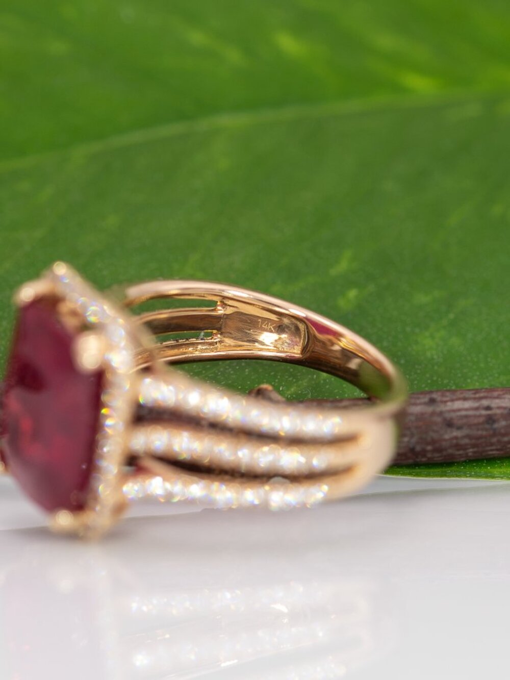 7.6Ct Madagascar Ruby Ring with Earth-Mined Diamond Accents: Solid 14K Gold - Picture 9 of 9